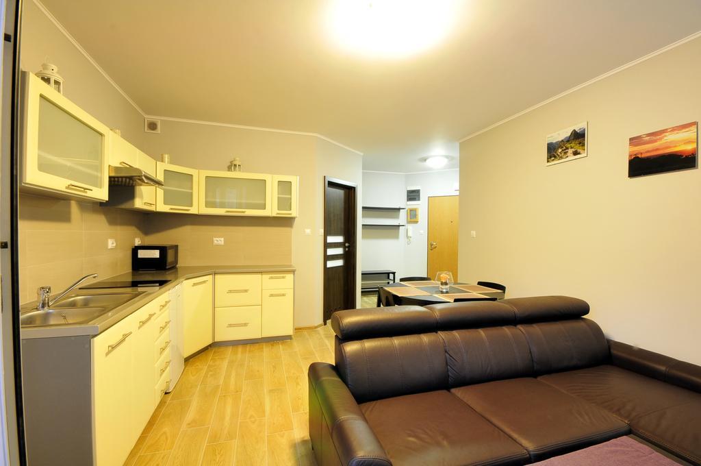 Apartament Gryfa Pomorskiego Miedzyzdroje Apartment Ruang foto