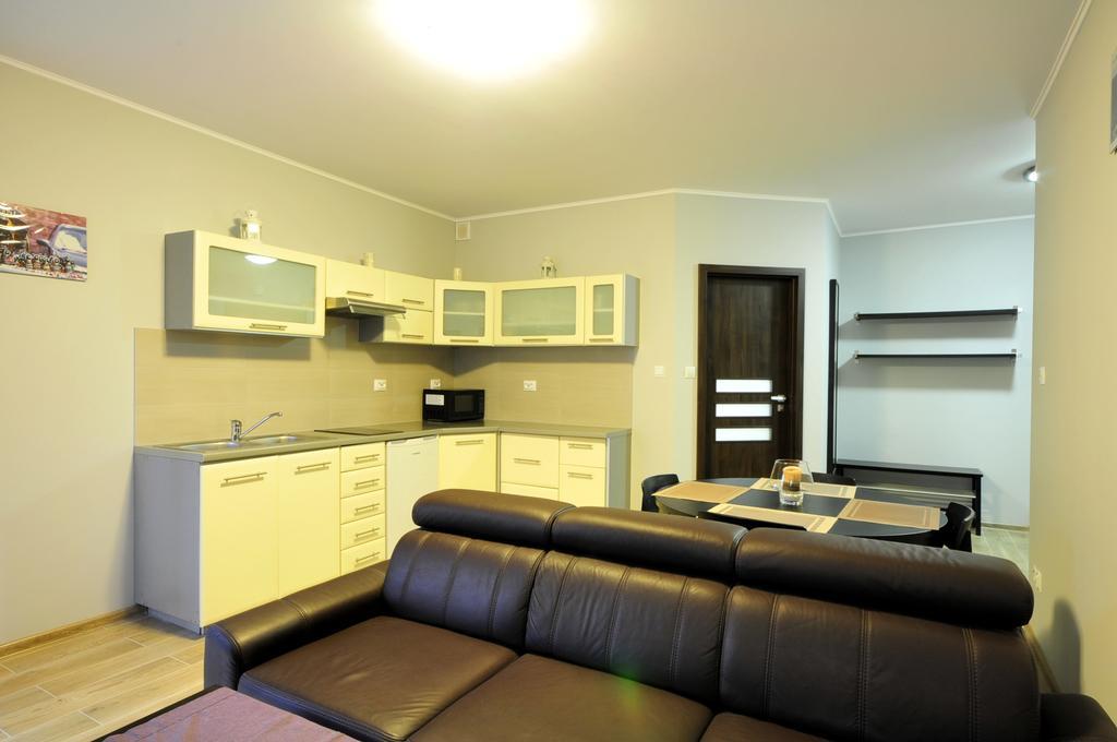 Apartament Gryfa Pomorskiego Miedzyzdroje Apartment Ruang foto